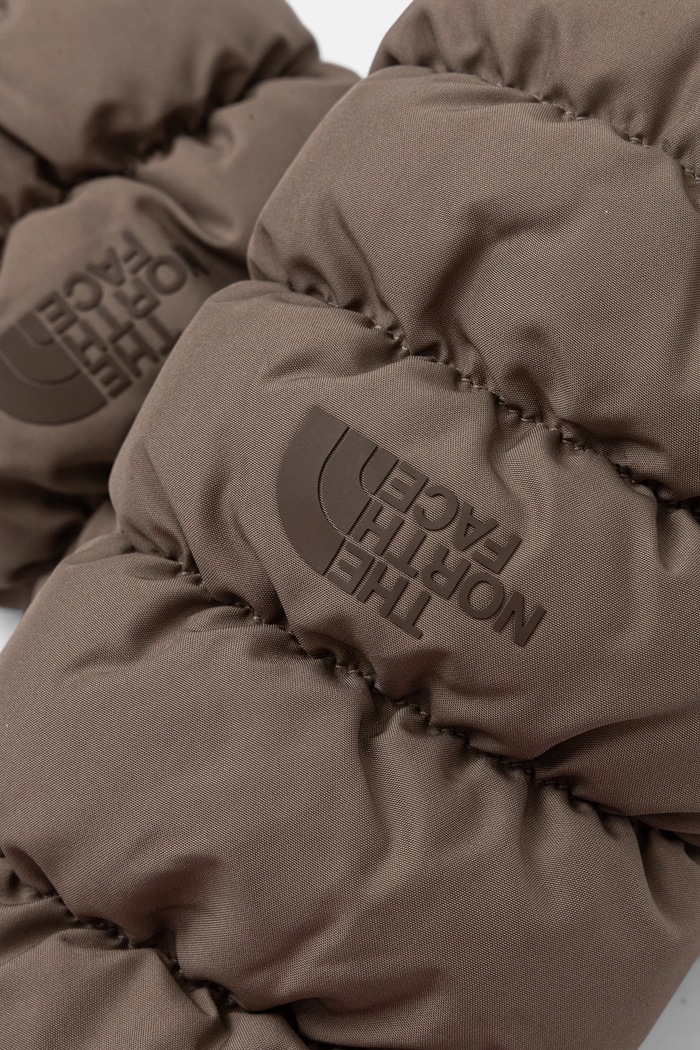 The North Face síkesztyű Montana NF0A88JQBOW1 barna AW25