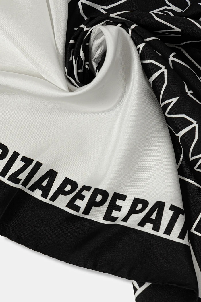 Kiegészítők Patrizia Pepe selyem kendő 8F0081.A4X1 fekete