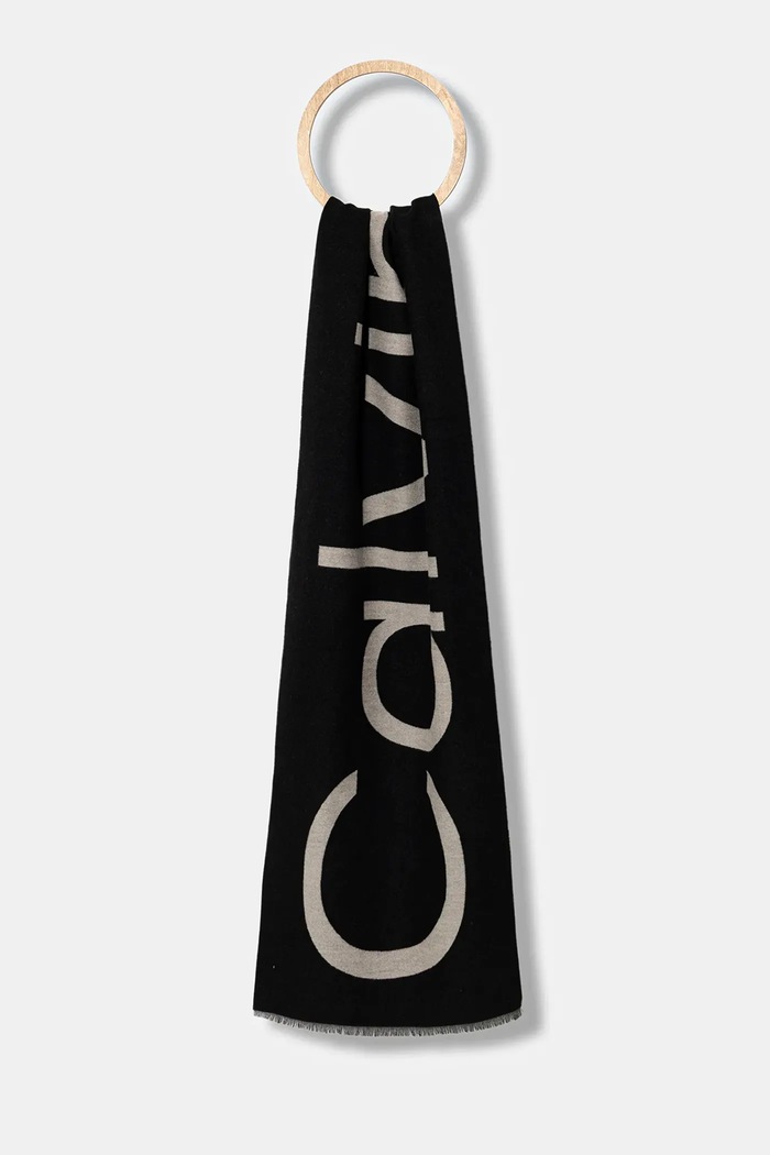 Calvin Klein szalik z domieszką wełny dzianina czarny LV04F8051G
