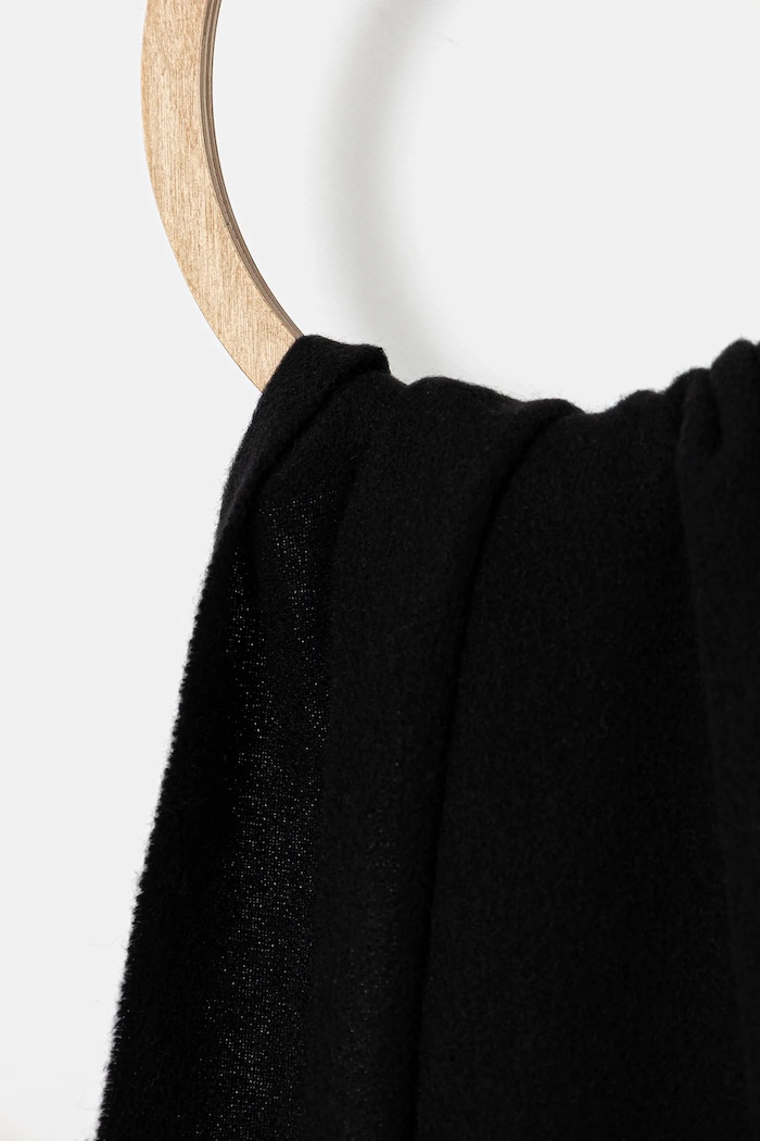 Bally fular de lână WSC04W negru AW25