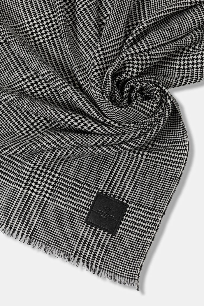 Weekend Max Mara șal de lână QUANTUM 2525546045600 negru AW25