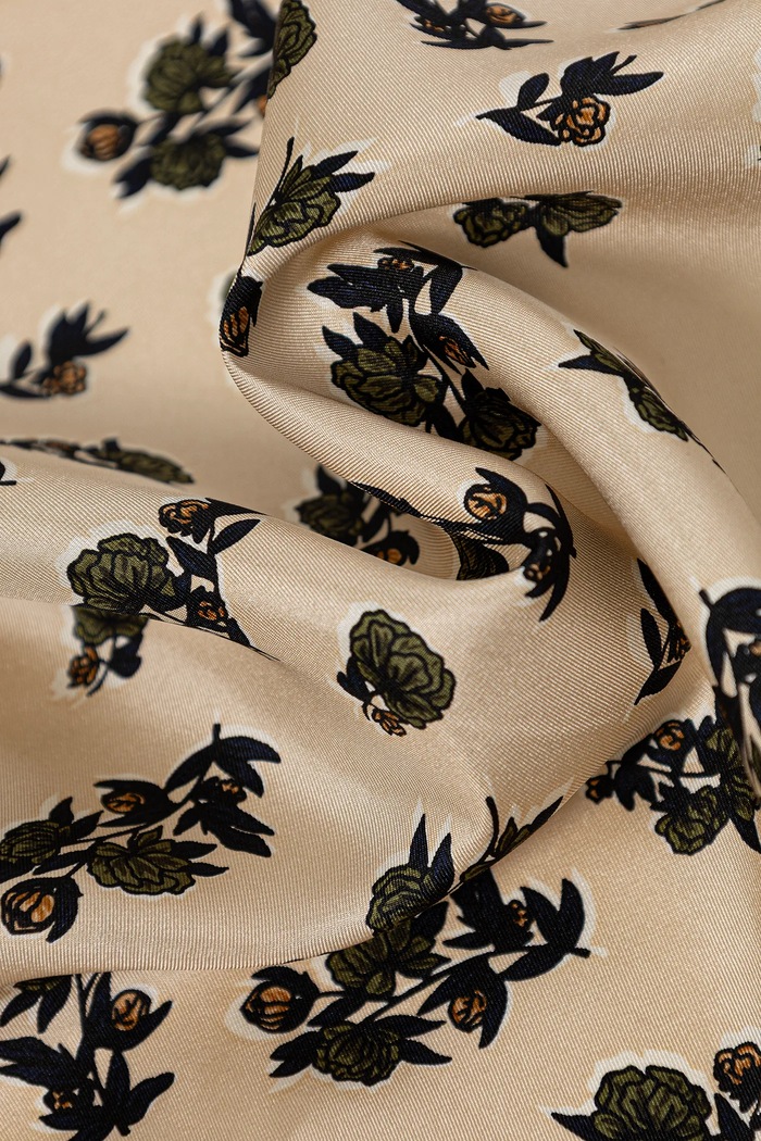 Accesorii Weekend Max Mara eșarfă de mătase ONESTO 2525546125600 bej