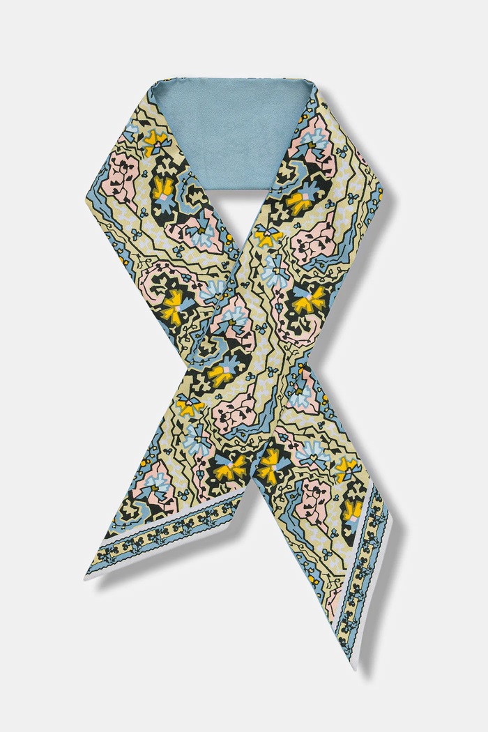 Svilena marama Tory Burch Dream Paisley Silk 177165.960 plava AW25