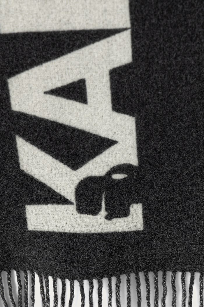 Karl Lagerfeld kratki šal za žene s vunom K/ESSENTIAL A4W33125 siva AW25