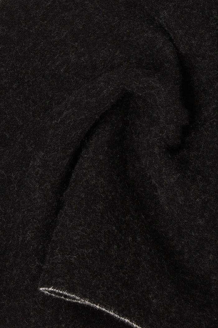 Fular pentru femei cu lână K/ESSENTIAL Karl Lagerfeld A4W33125 negru