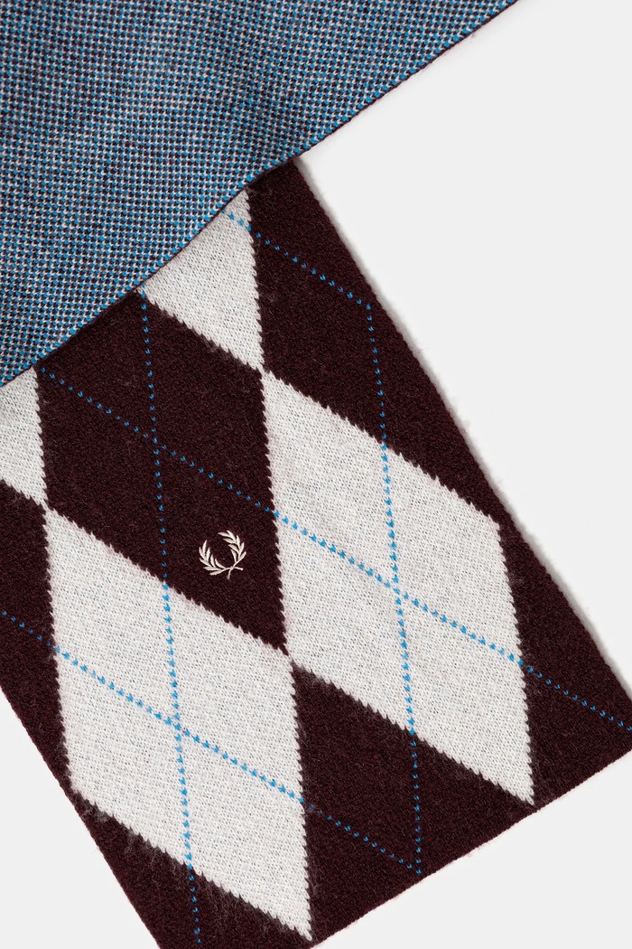 Fred Perry sciarpa in lana C1133 granata AW25