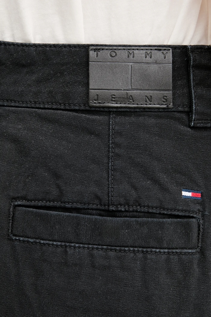 Bavlněná sukně Tommy Jeans černá DW0DW21137