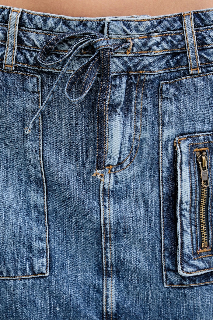 Jeans krilo Guess Originals HARRINGTON modra W5YD0L.D5R01