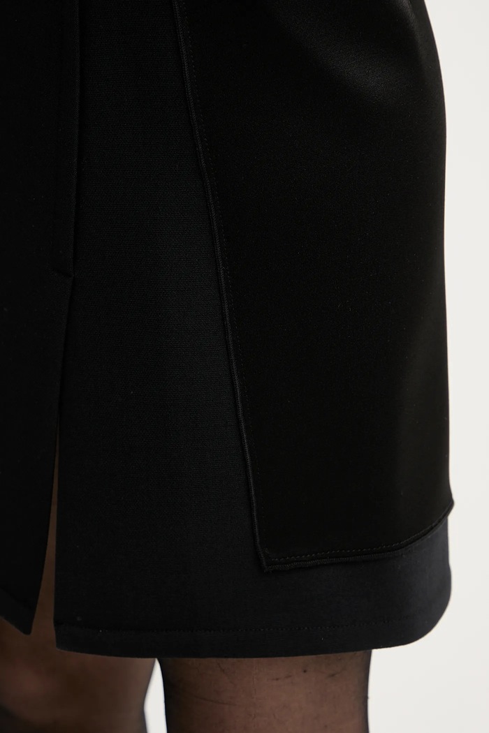 Victoria Beckham spódnica z domieszką wełny czarny 1325WSK006593B