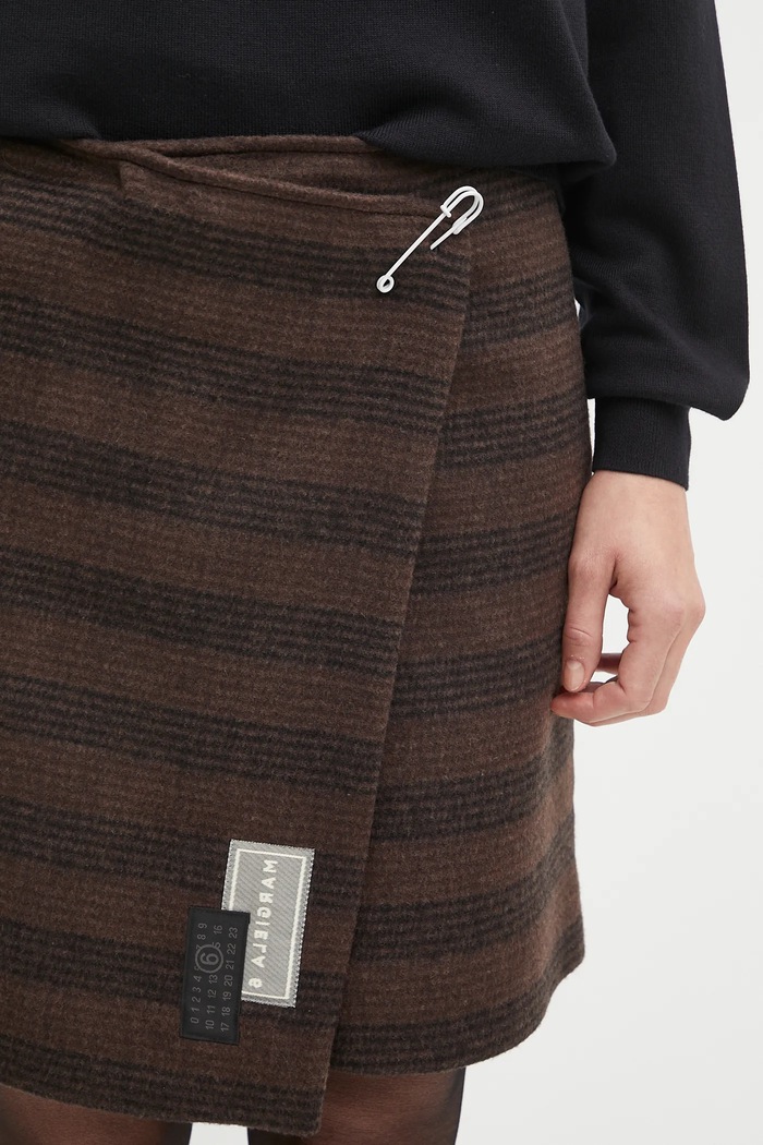 Μάλλινη φούστα MM6 Maison Margiela καφέ S52MC0013.M35472.001F