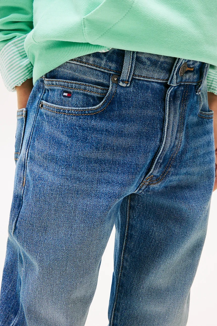 Detské rifle Tommy Hilfiger MODERN STRAIGHT modrá KB0KB09703.9BYA