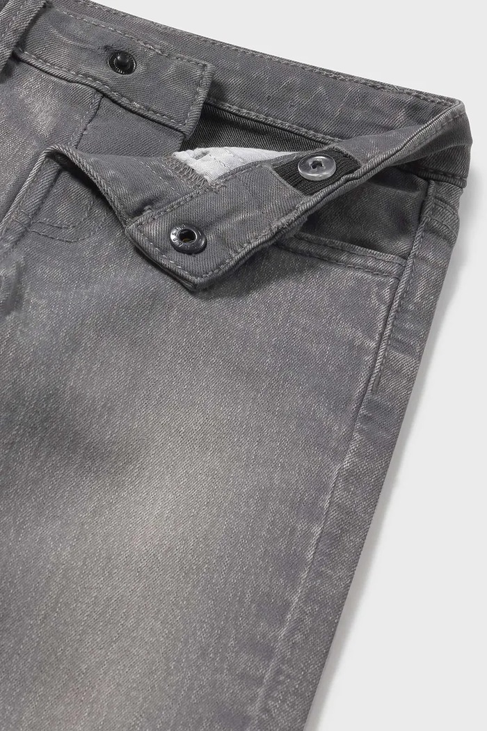Kavbojke za dojenčka Mayoral jeans slim fit basic siva 510.3B.Baby.9BYA