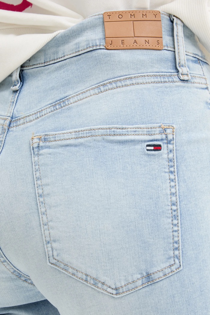 Tommy Jeans jeansy niebieski DW0DW20492