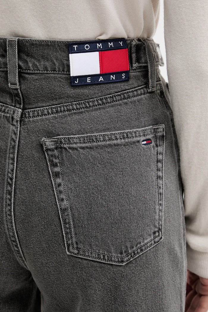 Τζιν παντελόνι Tommy Jeans γκρί DW0DW21795