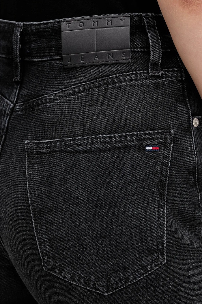 Rifle Tommy Jeans čierna DW0DW21803