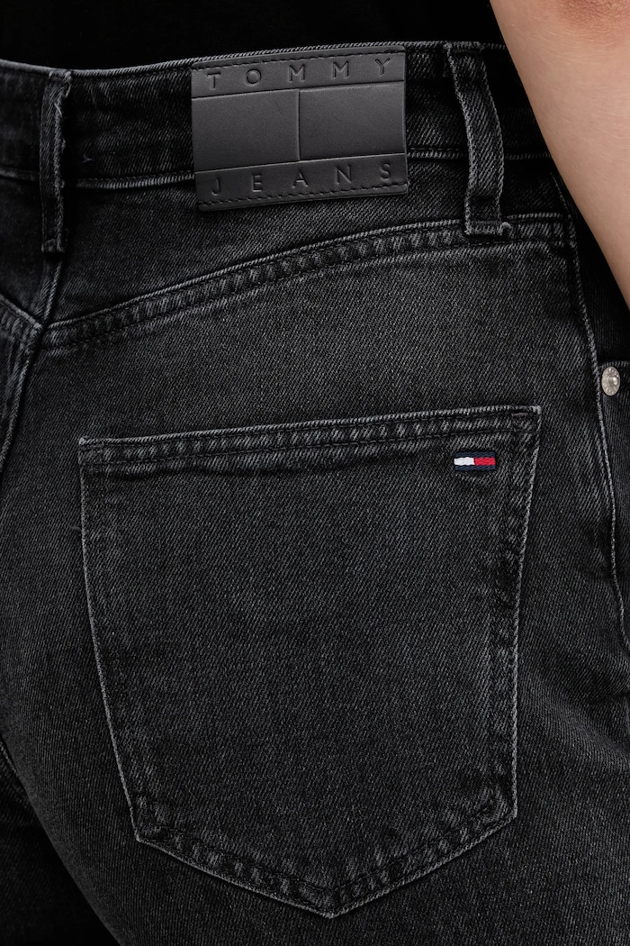 Rifle Tommy Jeans čierna DW0DW21803