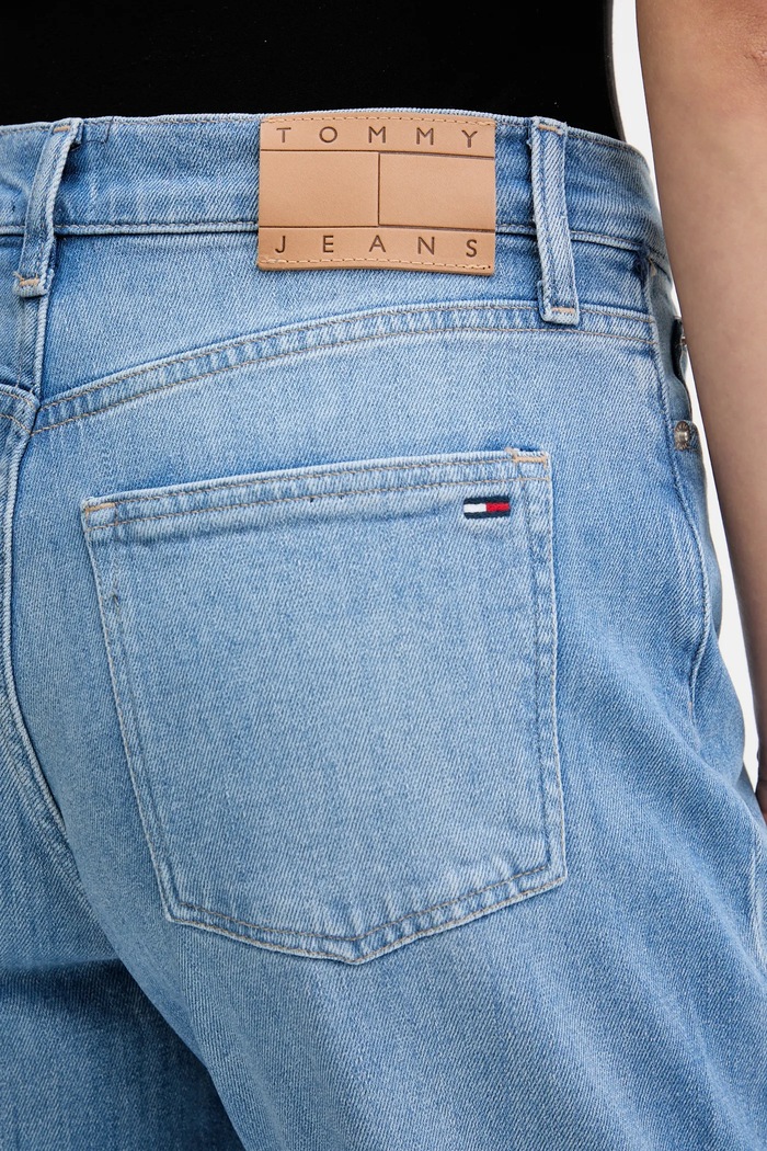 Tommy Jeans jeansy niebieski DW0DW22146