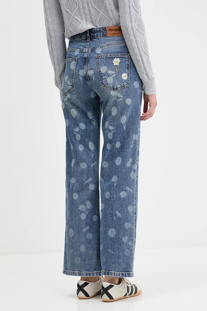 Oblečení Džíny Desigual DAISYS 25WWDD16 modrá