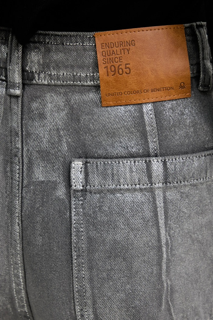 Kavbojke United Colors of Benetton siva 48UHDE02M