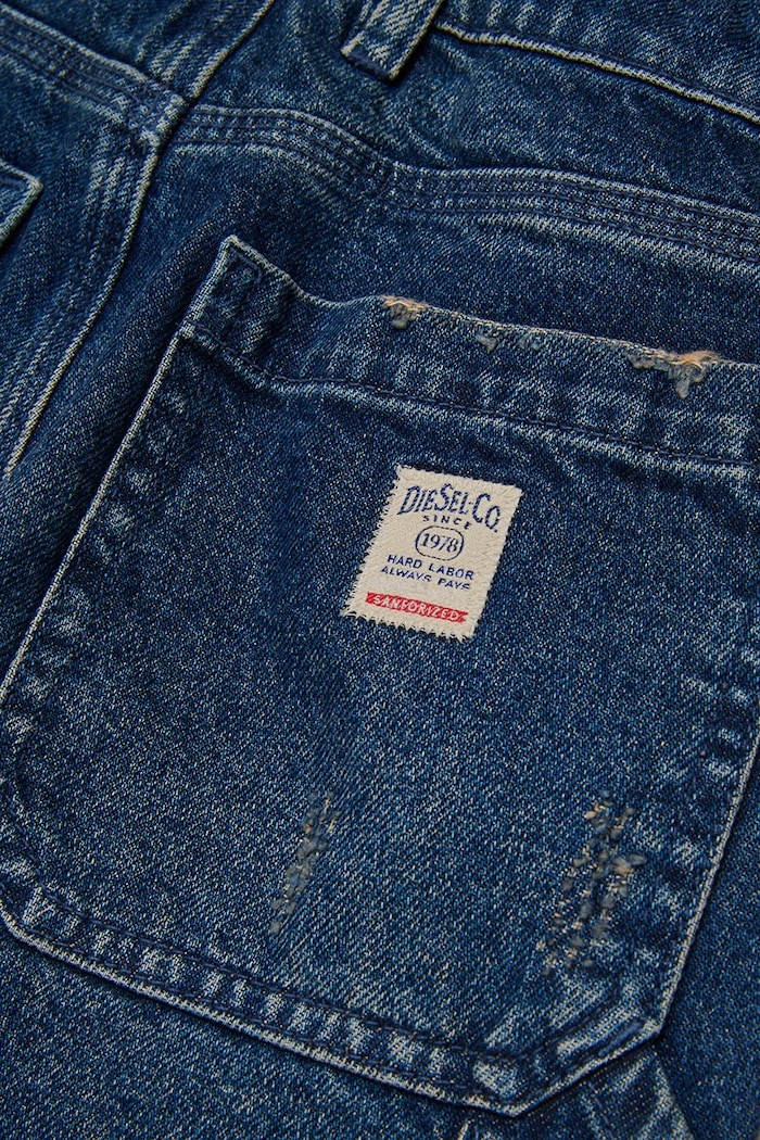 Detské rifle Diesel D-ARGJX-WORK-J TROUSERS tmavomodrá J02349