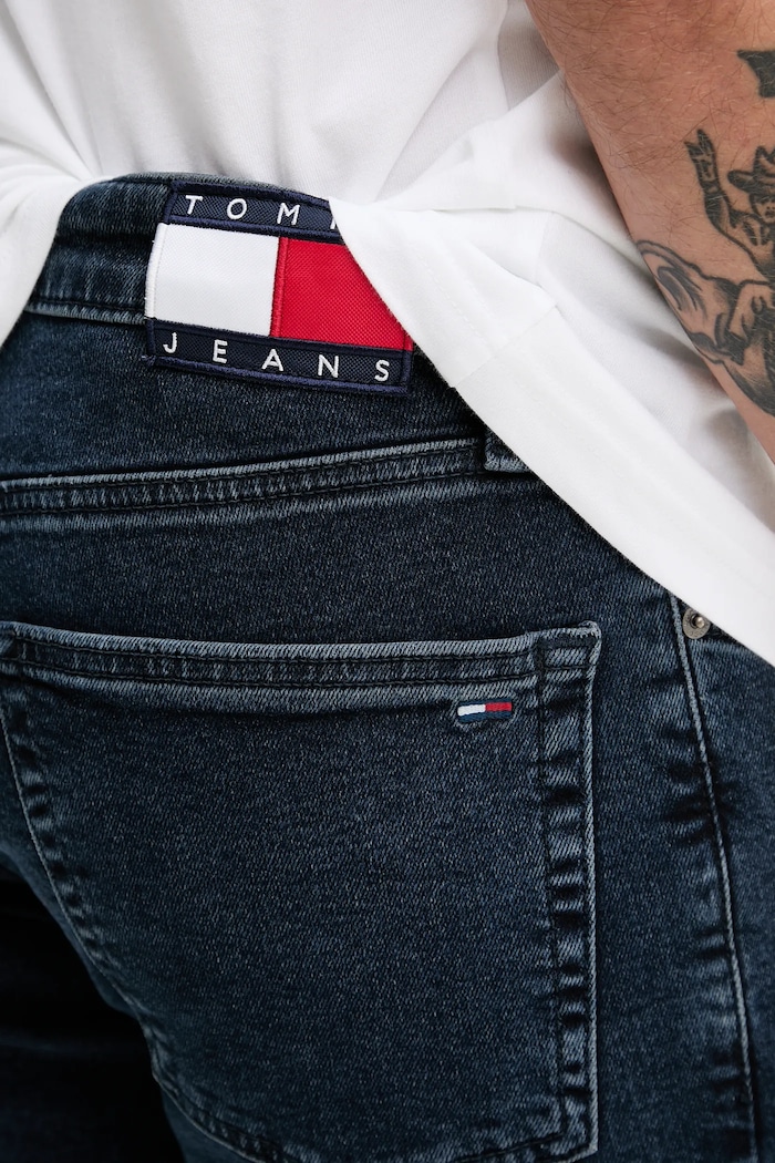Tommy Jeans jeansy granatowy DM0DM21213