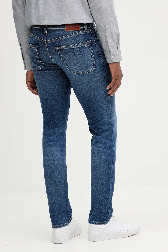 Odzież Tommy Jeans jeansy DM0DM21238 niebieski
