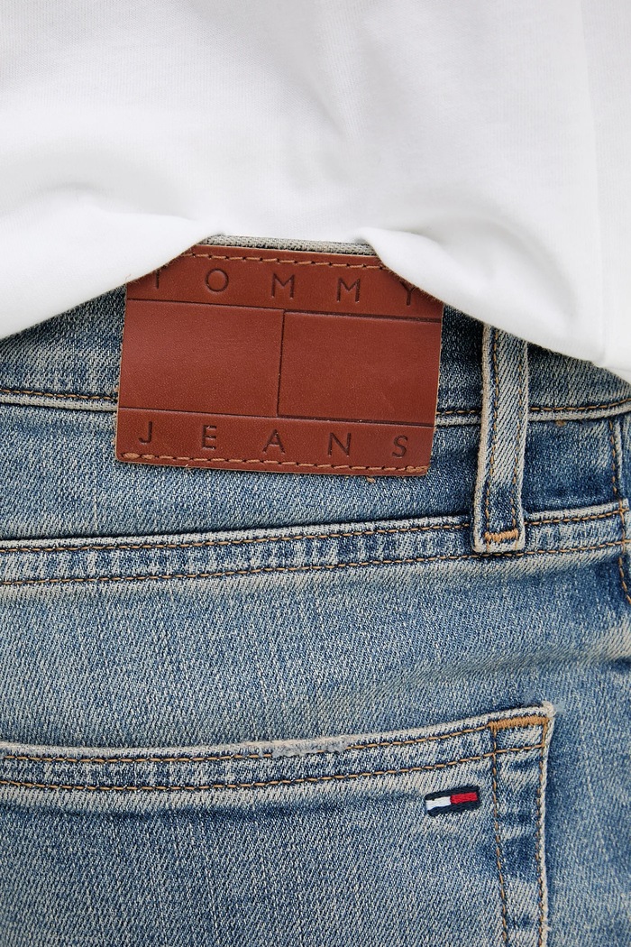Rifle Tommy Jeans tmavomodrá DM0DM21299