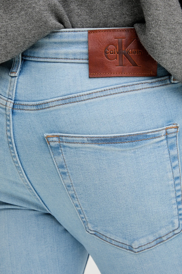Calvin Klein Jeans jeansy niebieski LV04RB721G