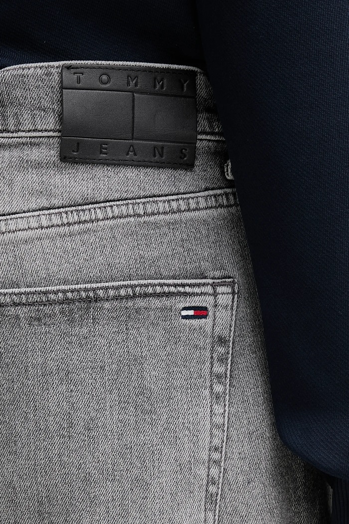Rifle Tommy Jeans sivá DM0DM22449