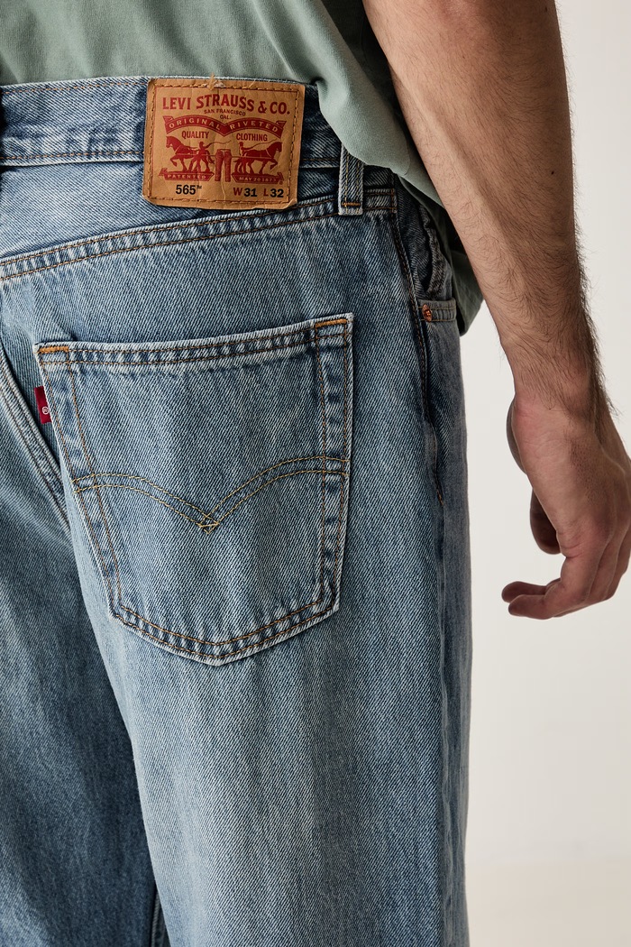 Levi's jeansy męskie 565 LOOSE STRAIGHT niebieski A7221