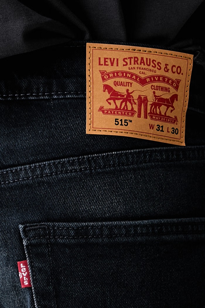 Levi's džíny slim taper pánské 515 SLIM FIT STRAIGHT námořnická modř A7222