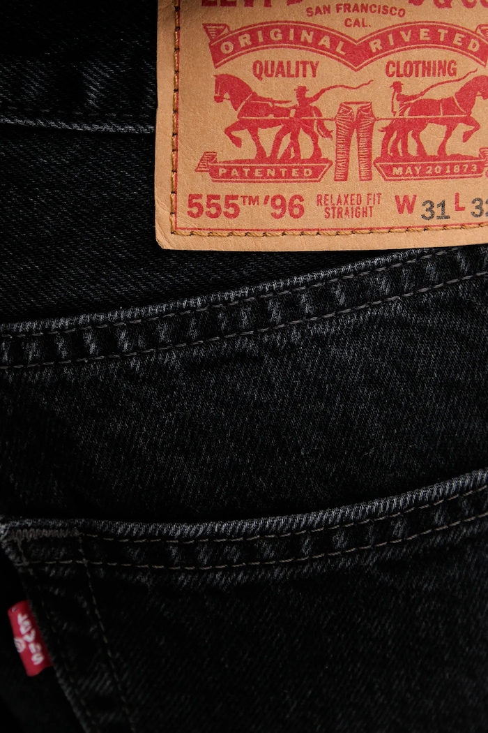 Памучни дънки Levi's 555 RELAXED STRAIGHT черен A7223.0010