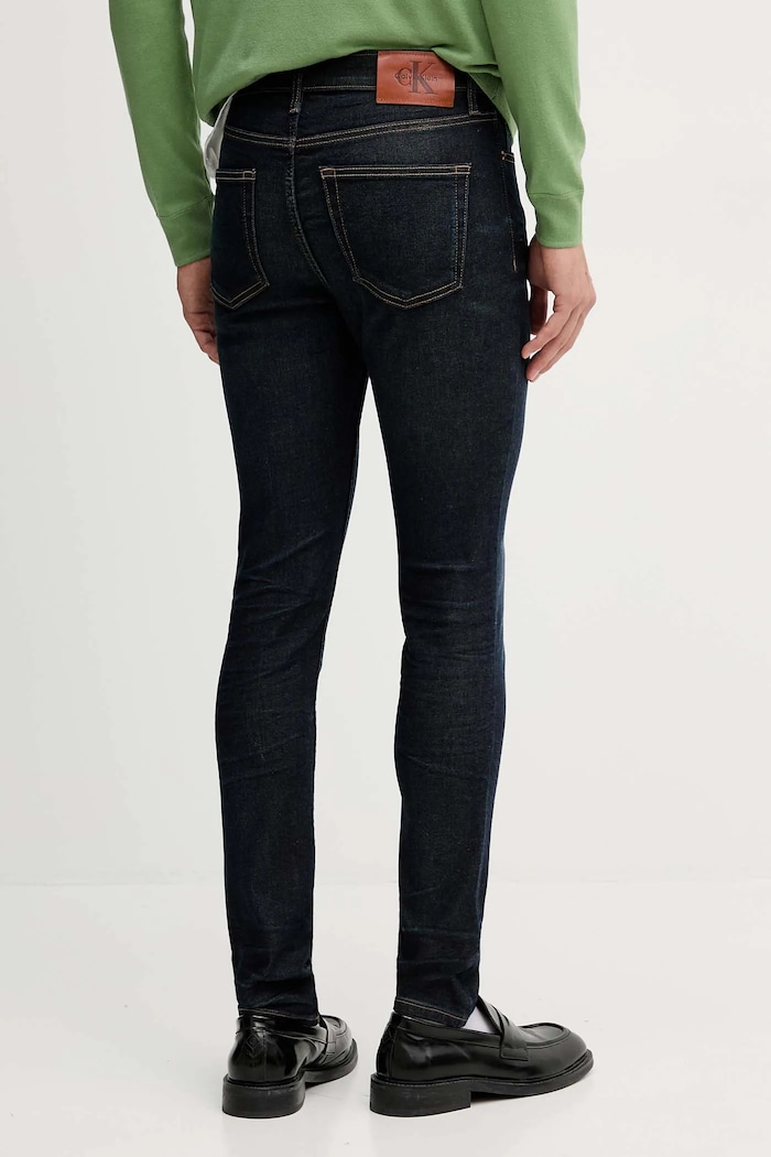 Odzież Calvin Klein Jeans jeansy LV04RD718G granatowy