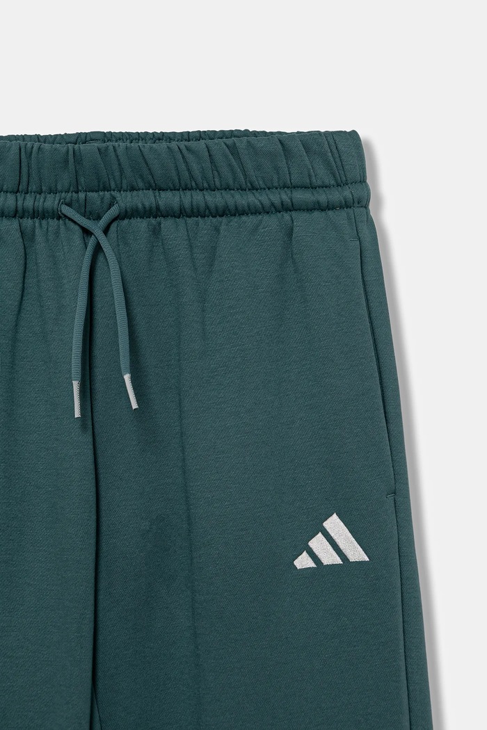 Dětské tepláky adidas zelená KC2777