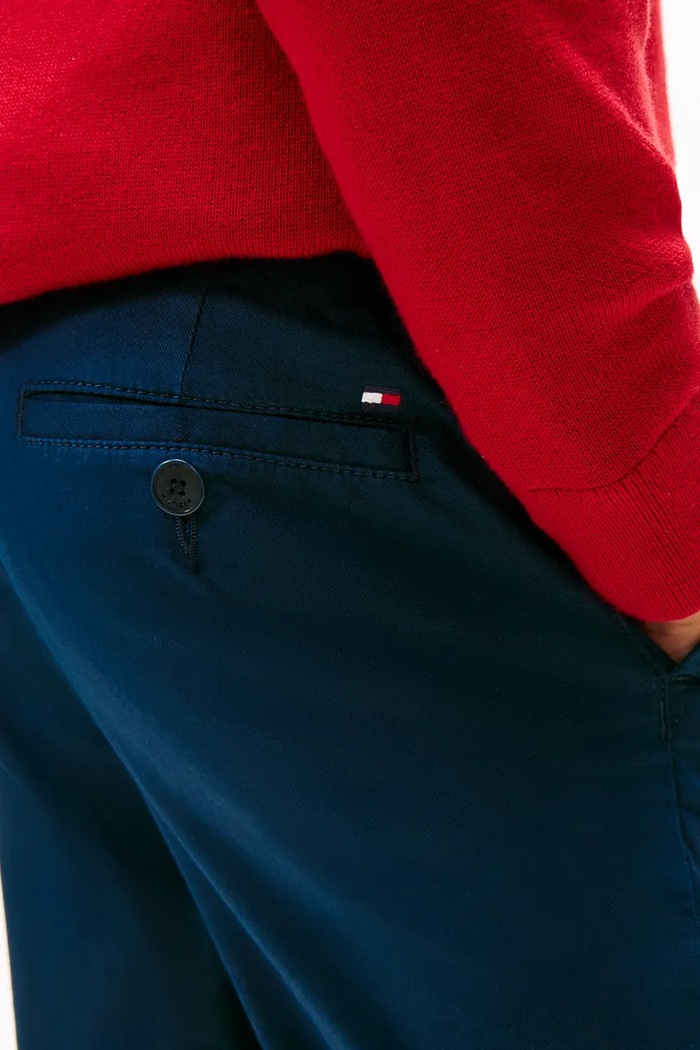 Tommy Hilfiger spodnie dziecięce z bawełną KB0KB09638.128.176.9BYA granatowy