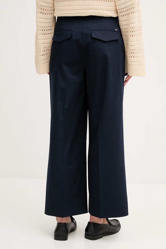 Oblečenie Nohavice Tommy Hilfiger WW0WW45791 tmavomodrá