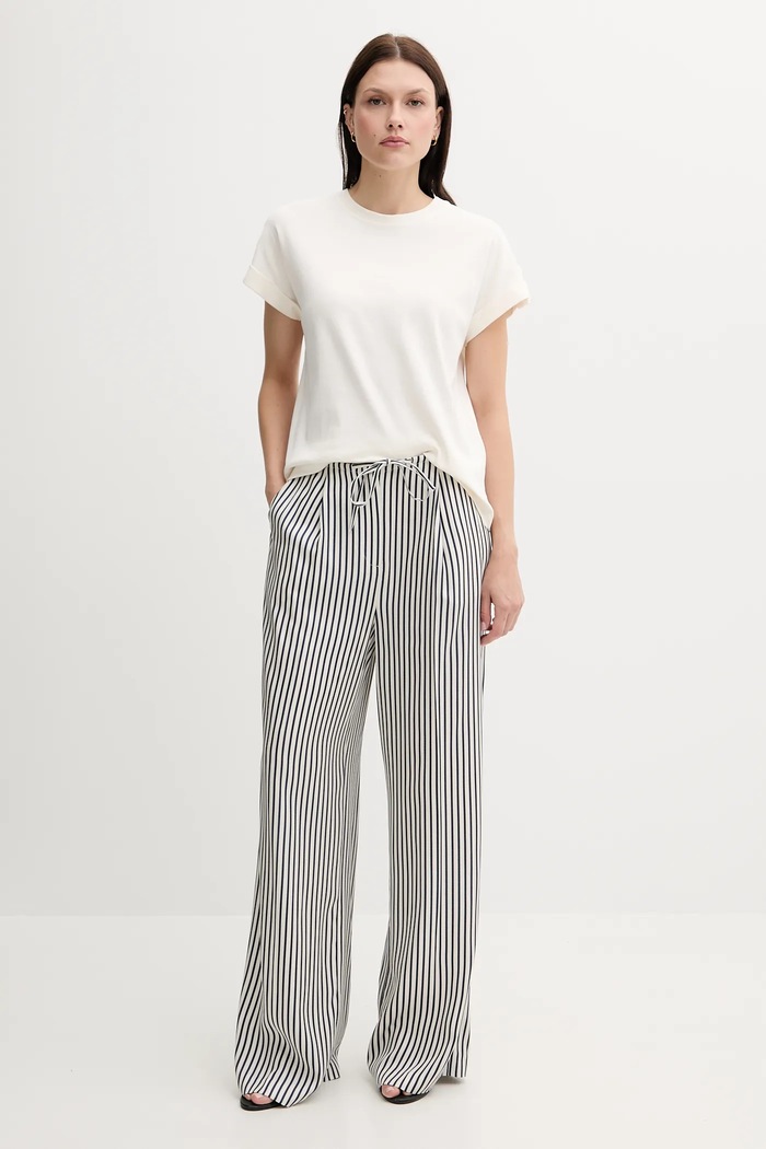 Tommy Hilfiger Spodnie WW0WW45890 granatowy AW25
