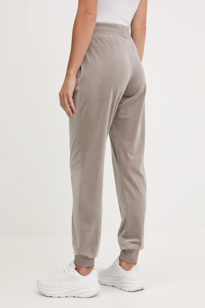 Guess spodnie dresowe welurowe COUTURE V3BB27.K0232 beżowy SS26