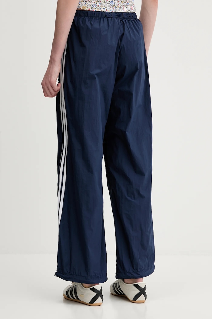 Odzież adidas Originals spodnie dresowe 3-Stripes JD3127 granatowy