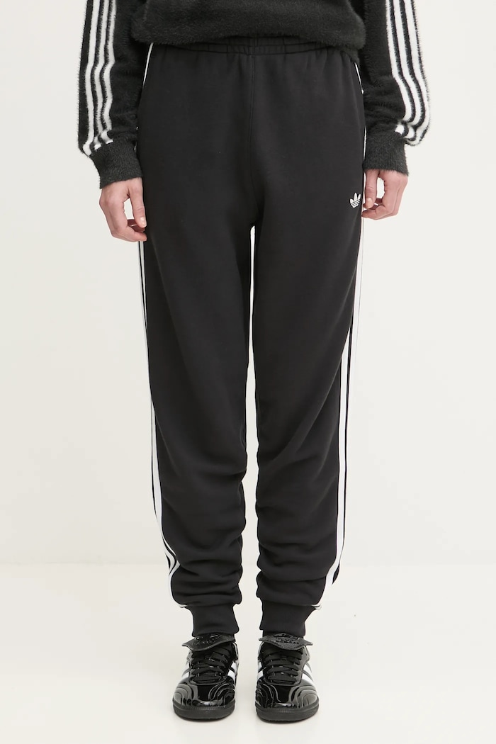 adidas Originals spodnie dresowe bawełniane 3-Stripes bawełna czarny JV7458