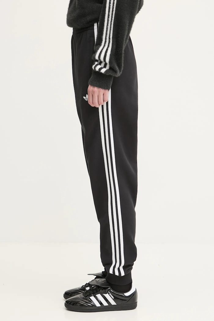 adidas Originals spodnie dresowe bawełniane 3-Stripes JV7458 czarny AW25