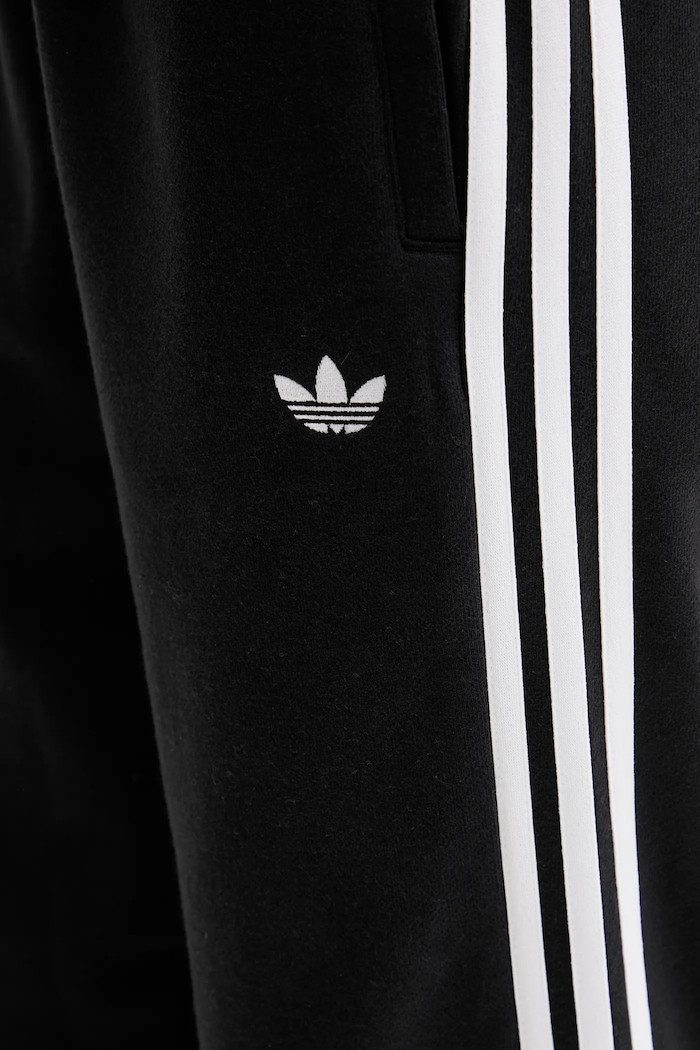 adidas Originals spodnie dresowe bawełniane 3-Stripes czarny JV7458