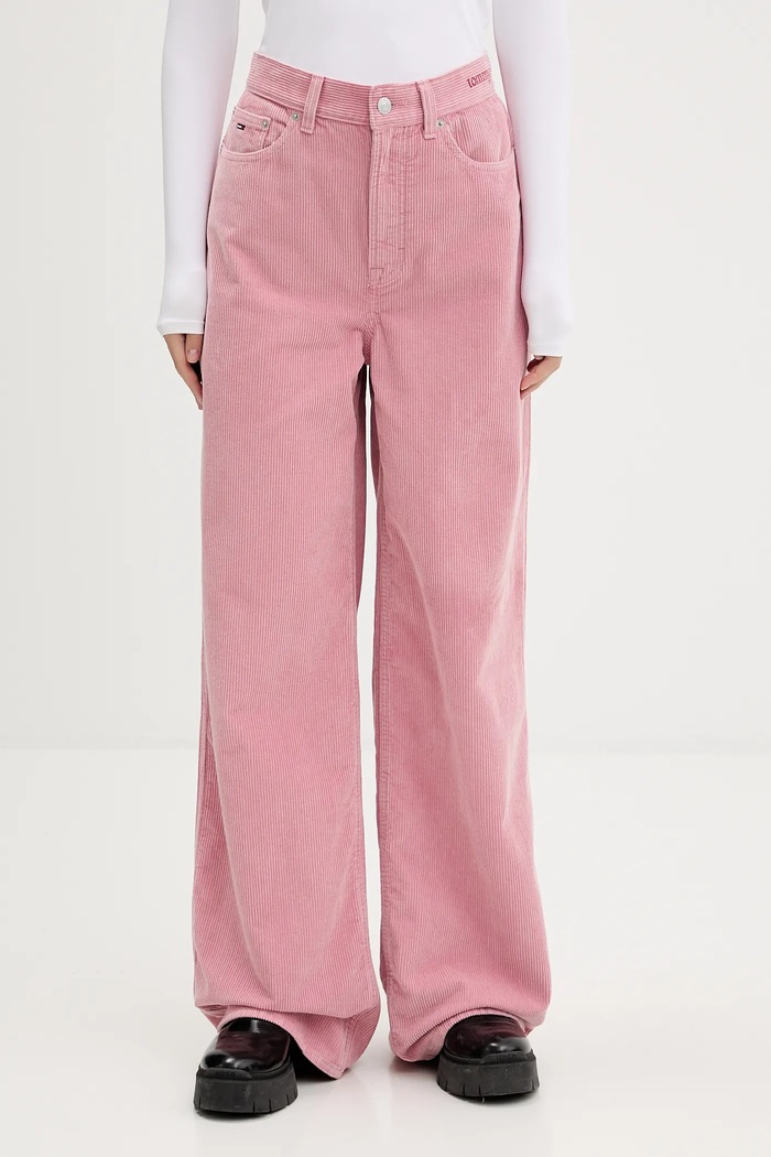 Tommy Jeans spodnie sztruksowe bawełna różowy DW0DW21700