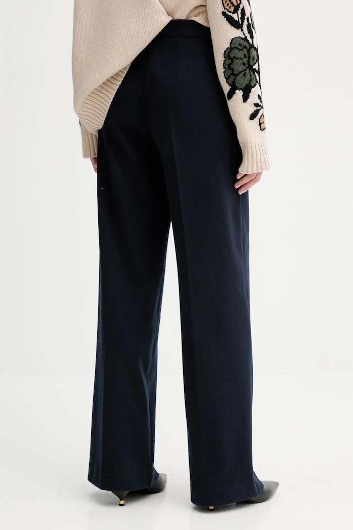 Oblečenie Nohavice Weekend Max Mara ZELOTA 2525786012600 tmavomodrá