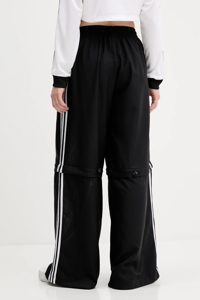 Одяг Спортивні штани adidas Originals Oversized Trackpants KE9783 чорний