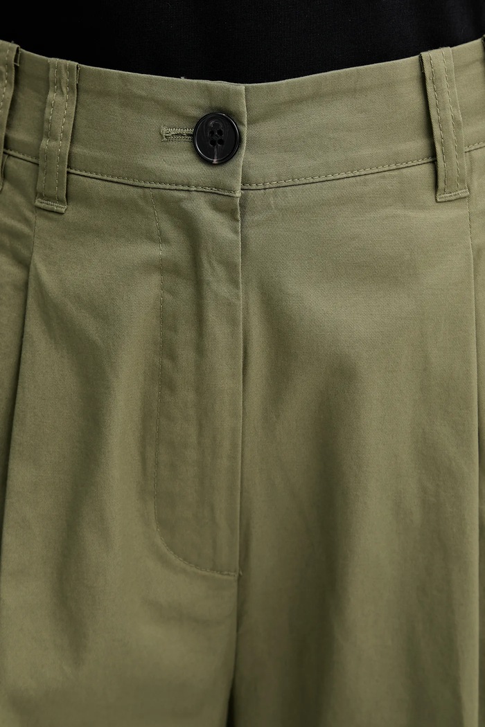 Marc O'Polo spodnie zielony 506034110105