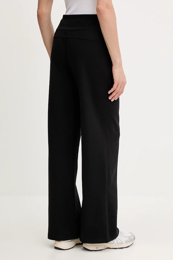 Oblečenie Tepláky Dkny DP5P3601 čierna