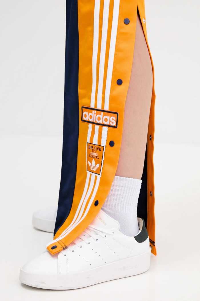 Spodnji del trenirke adidas Originals Adibreak JV8551 mornarsko modra