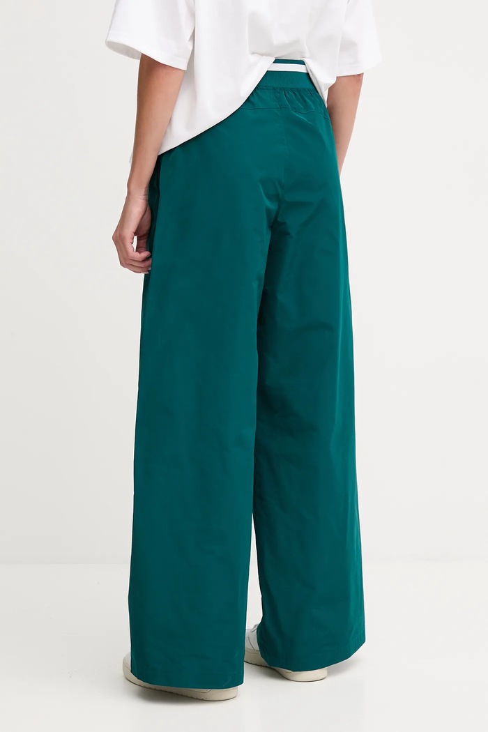 Ρούχα Παντελόνι Calvin Klein Jeans LV044D609G πράσινο