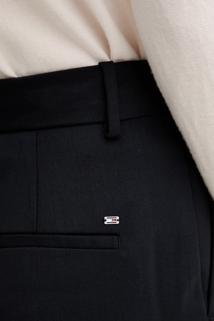 Nohavice s prímesou vlny Tommy Hilfiger tmavomodrá WW0WW48352